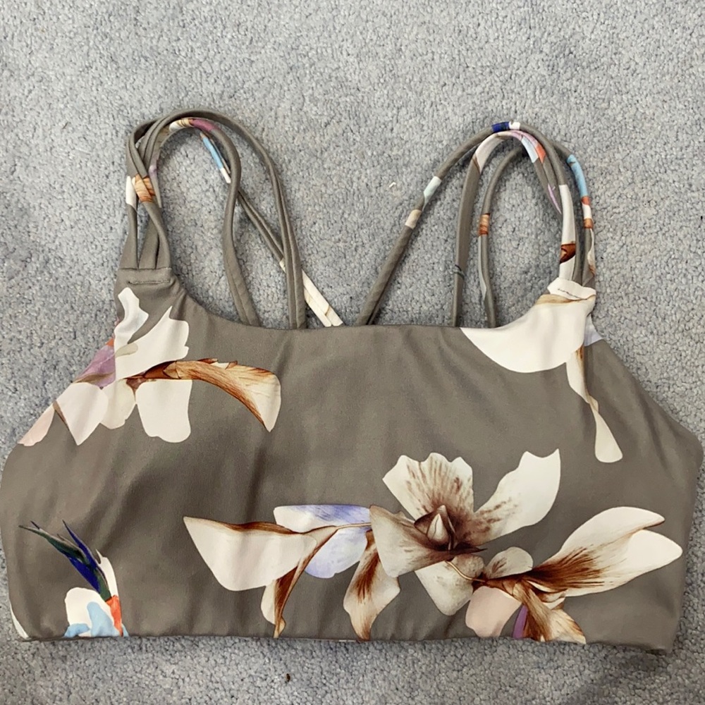 Athleta sports bra